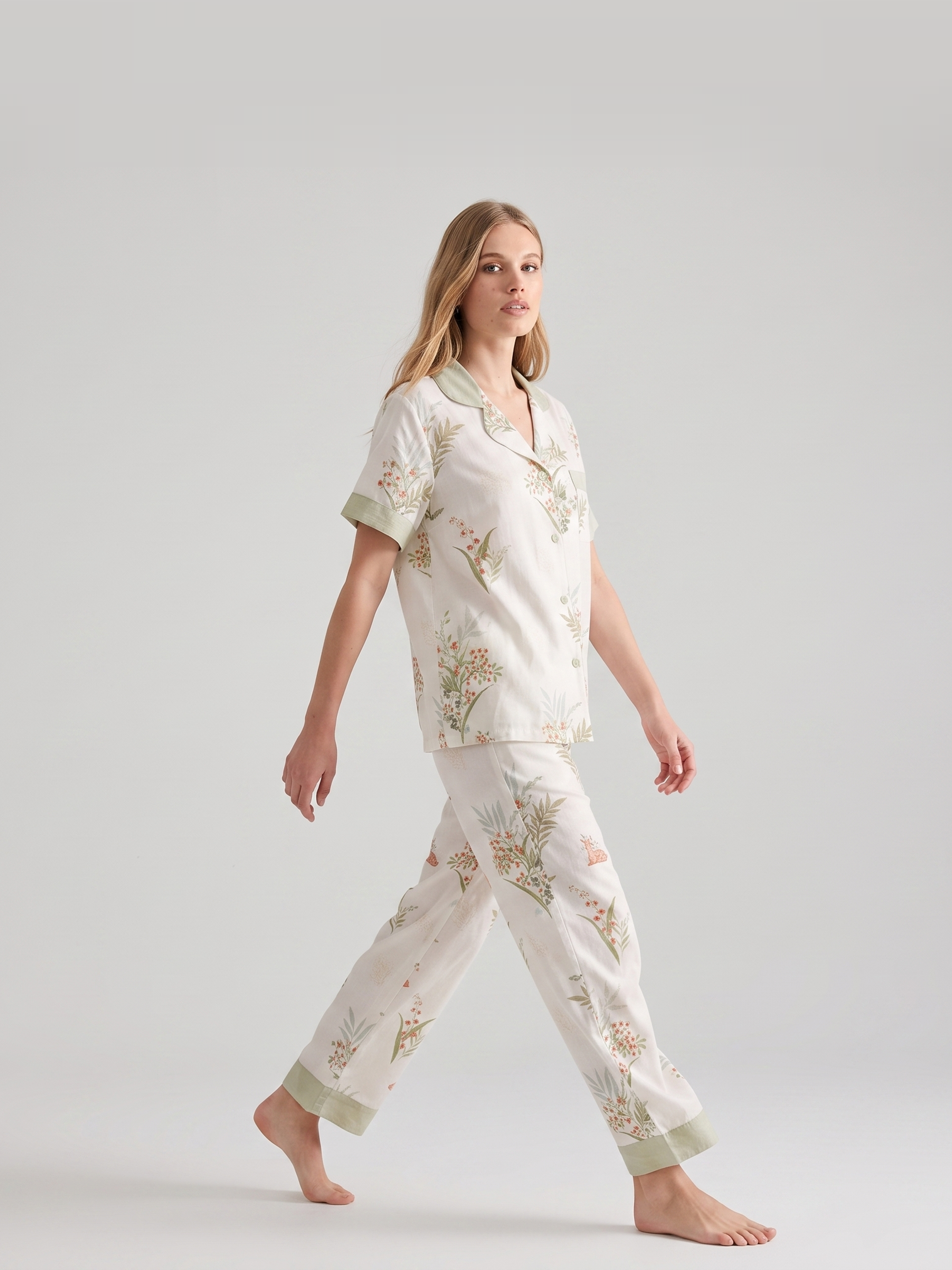 Bamboo Cotton Gauze Short Sleeve Pajama Set #color_Misty Garden