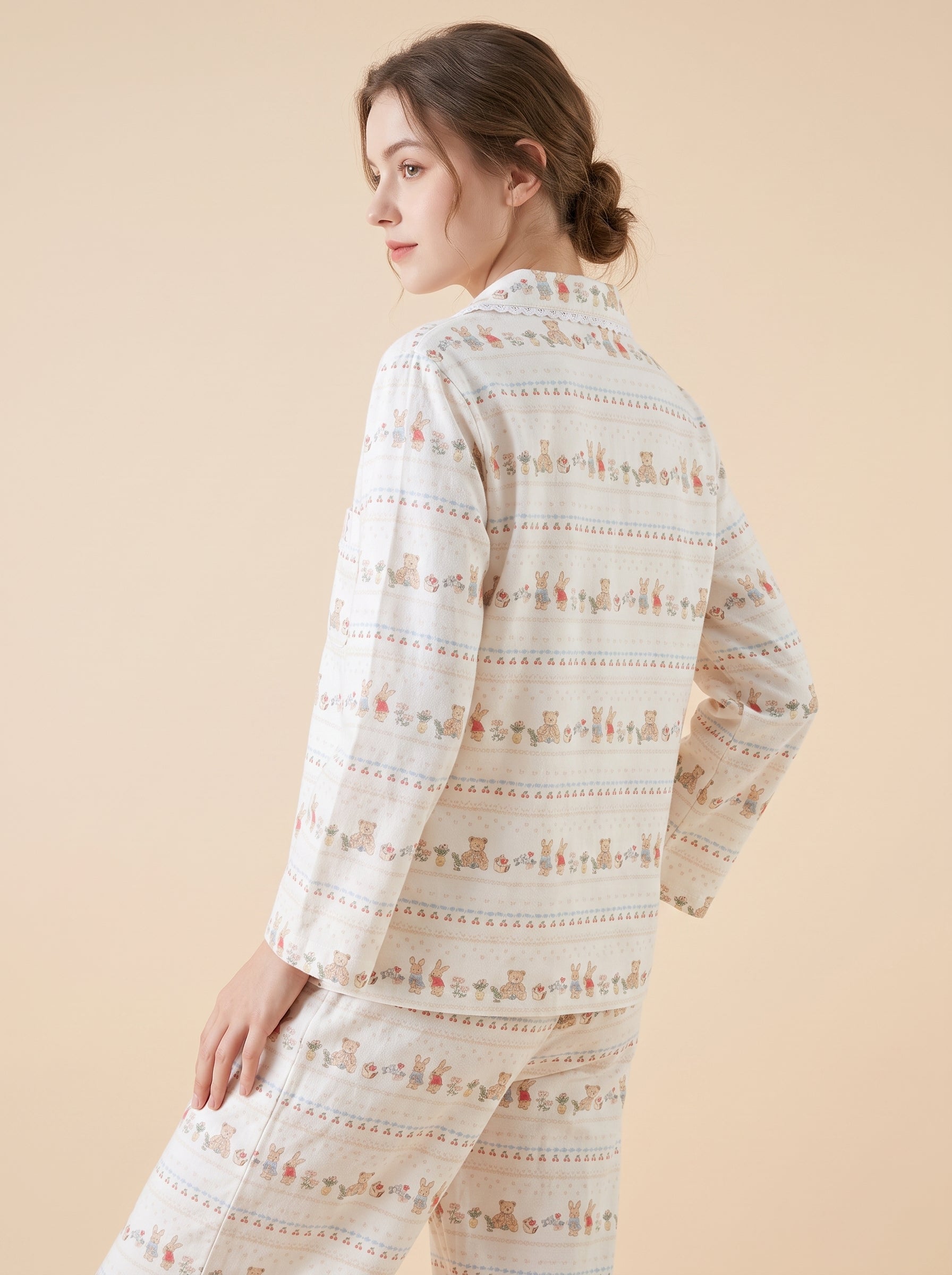 Crinkle Cotton Printed Pajama Set #color_Cherry Bear